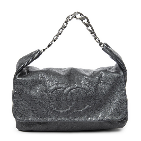 Chanel Handbags - Chanel CC Caviar 31 Flap